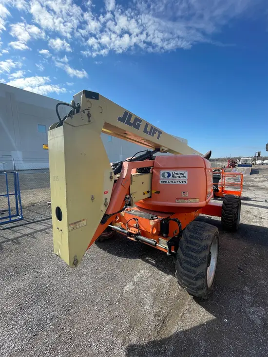2017 JLG 600AJ Articulating Boom Lift