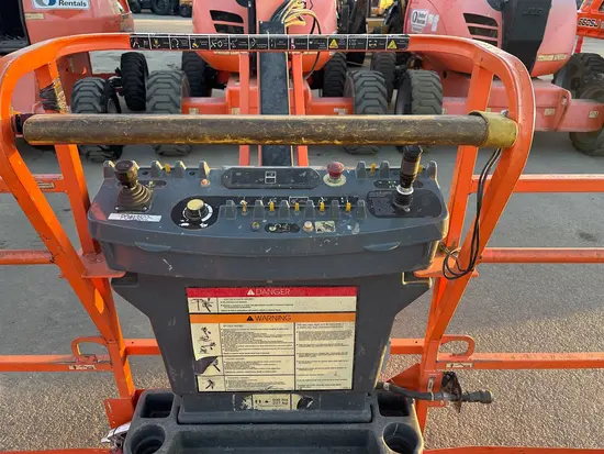 2017 JLG 600AJ Articulating Boom Lift