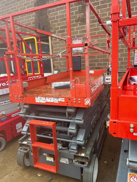2016 Skyjack SJIII4632 Scissor Lift
