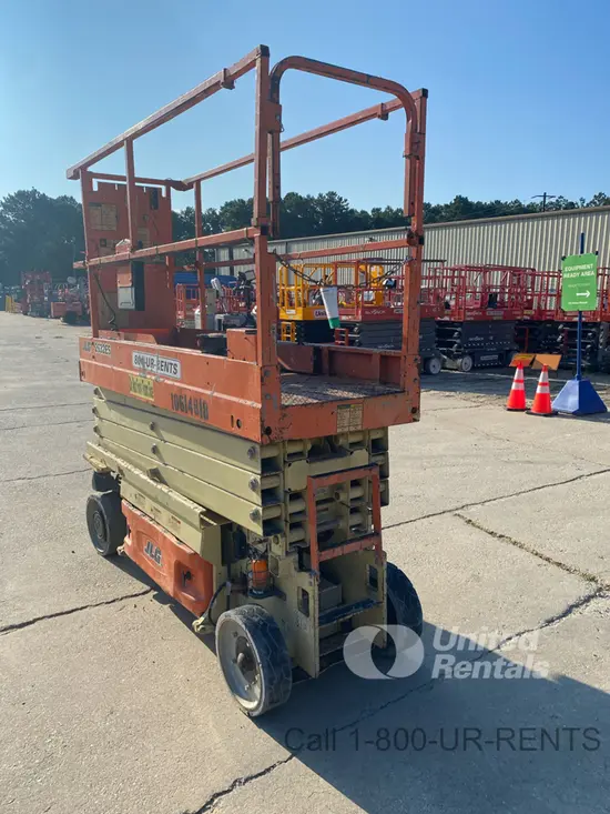 2017 JLG 2632ES Scissor Lift