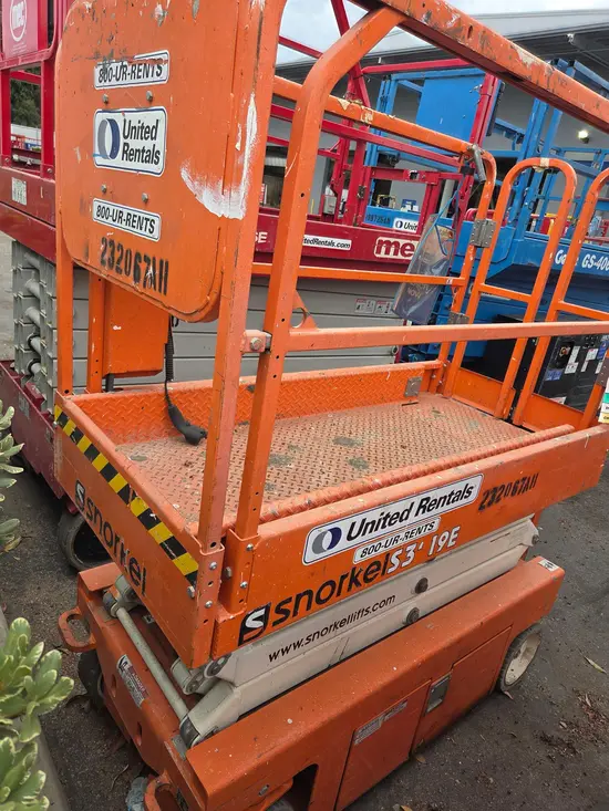 2019 Snorkel S3219E Scissor Lift