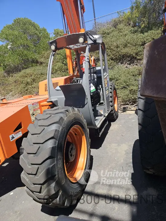 2019 XTREME XR742 Forklift