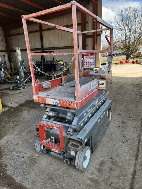 2017 Skyjack SJIII3219 Scissor Lift