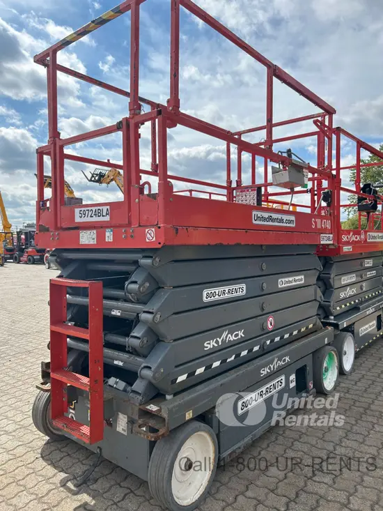 2018 Skyjack SJIII4740 Scissor Lift
