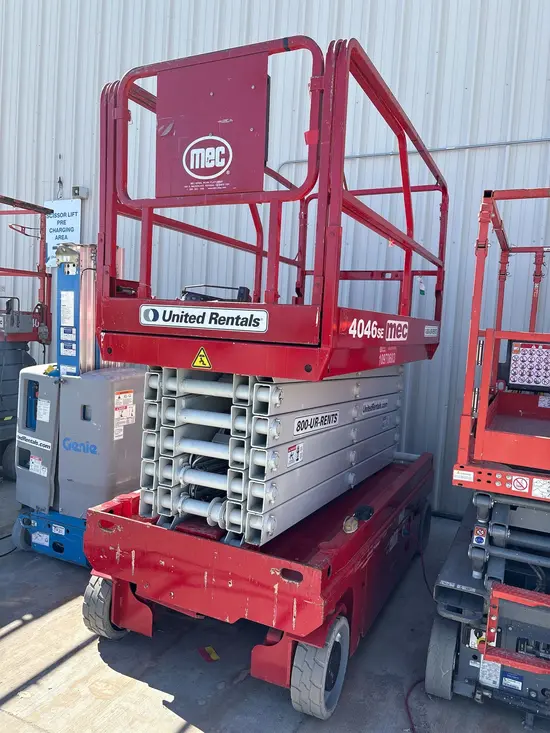 2019 MEC 4046SE Scissor Lift