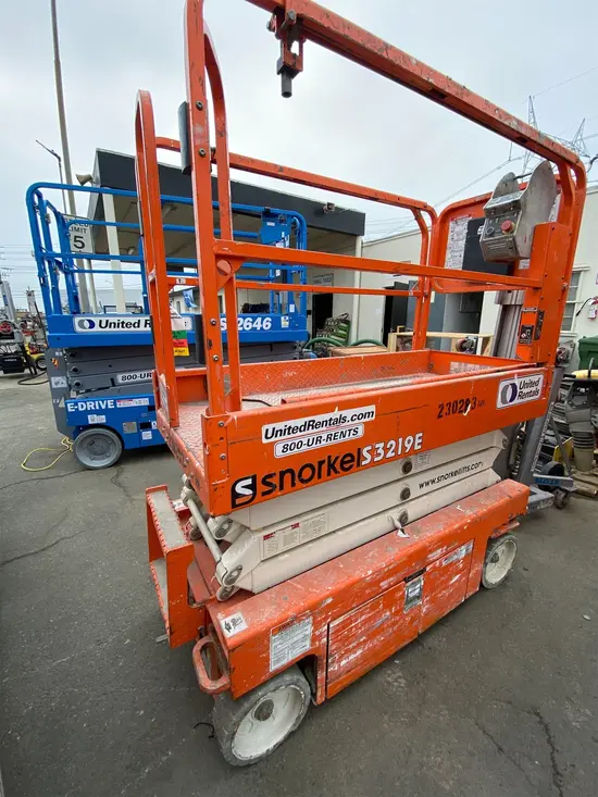 2019 Snorkel S3219E Scissor Lift