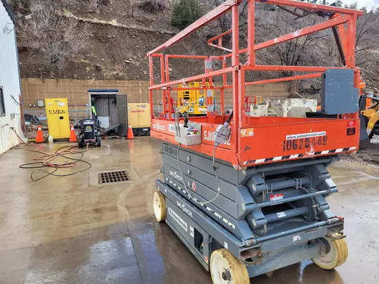 2017 Skyjack SJIII4632 Scissor Lift