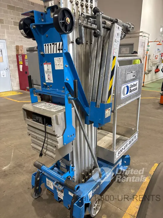 2021 Genie AWP-30SDC Pusharound Lift