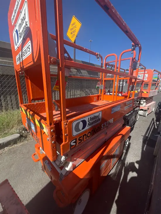 2019 Snorkel S3219E Scissor Lift