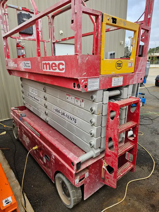 2021 MEC 4046SE Scissor Lift