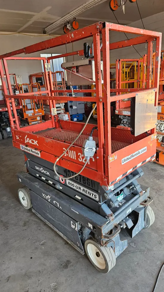 2018 Skyjack SJIII3219 Scissor Lift