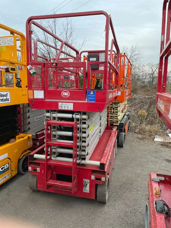 2018 MEC 4046SE Scissor Lift