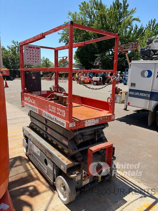2016 Skyjack SJIII3219 Scissor Lift
