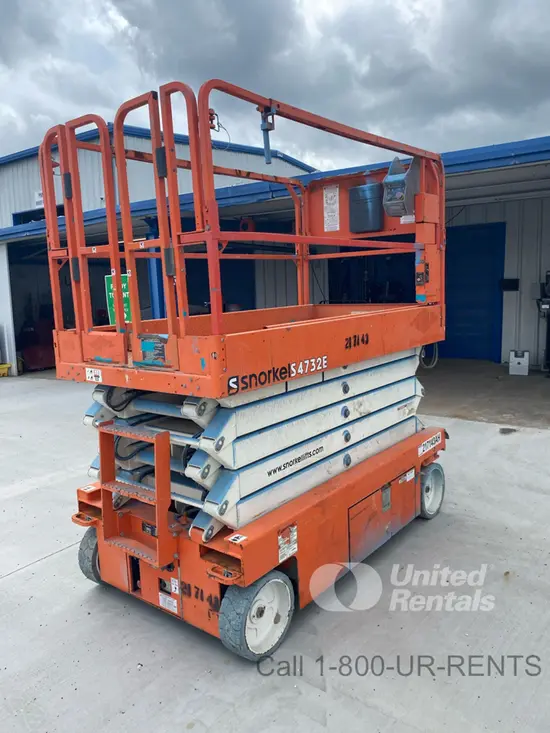 2018 Snorkel S4732E Scissor Lift