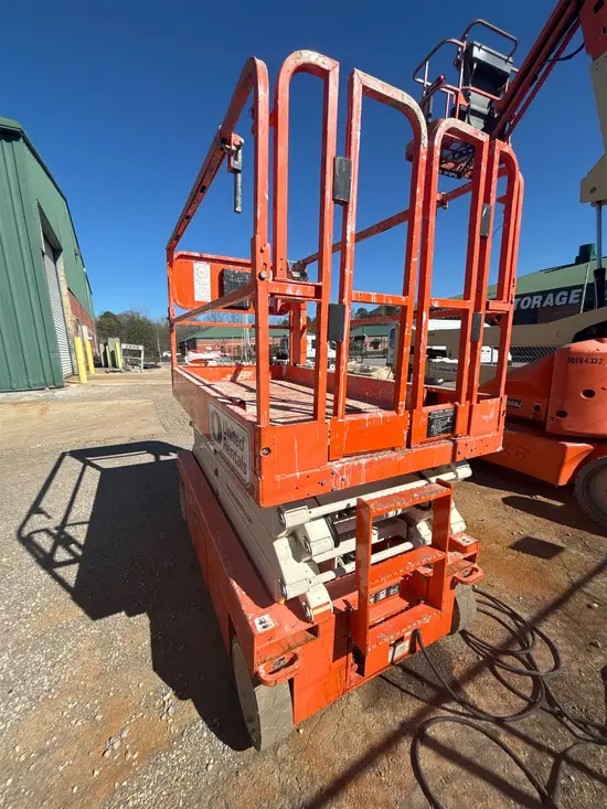 2018 Snorkel S4726E Scissor Lift