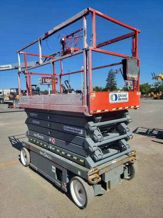 2017 Skyjack SJIII4740 Scissor Lift