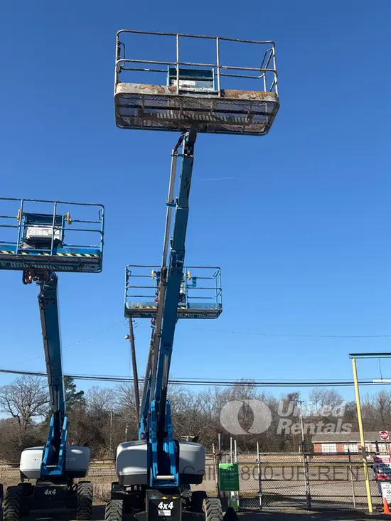 2017 Genie S-60X Boom Lift