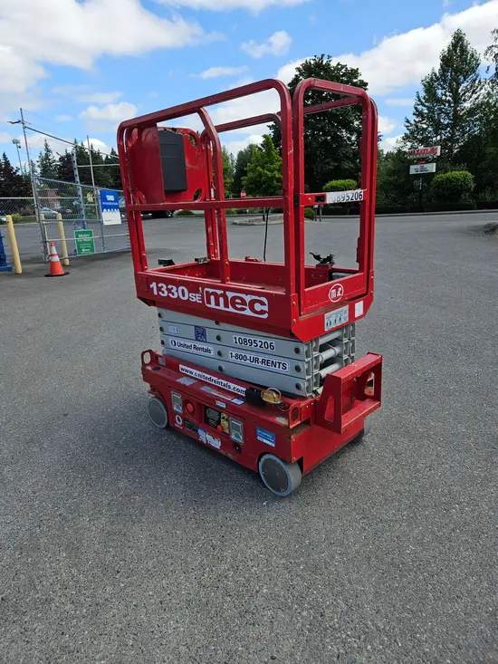 2019 MEC 1330SE Scissor Lift