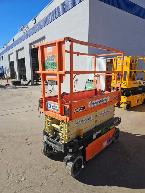 2019 JLG 1932R Scissor Lift
