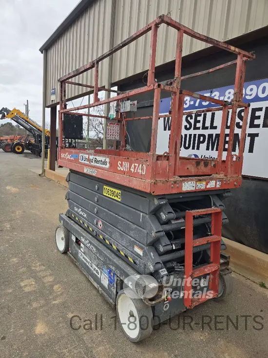 2017 Skyjack SJIII4740 Scissor Lift