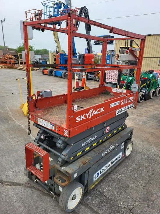 2019 Skyjack SJIII3219 Scissor Lift