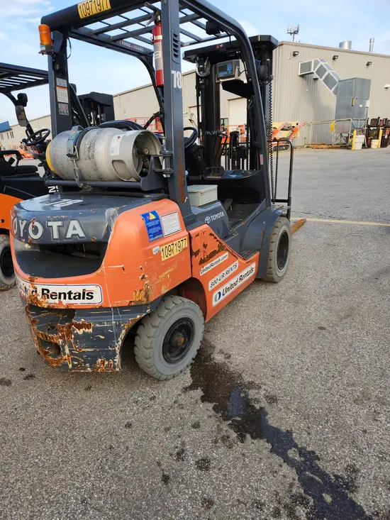 2019 Toyota 8FGU25 Warehouse Forklift