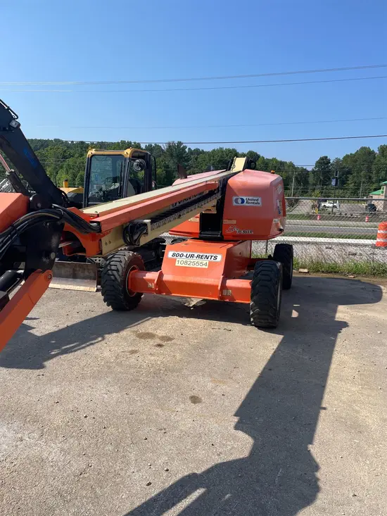 2018 JLG 460SJ Boom Lift