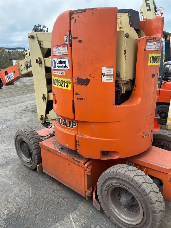 2012 JLG E300AJP Articulating Boom Lift