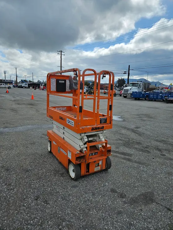 2018 Snorkel S3219E Scissor Lift