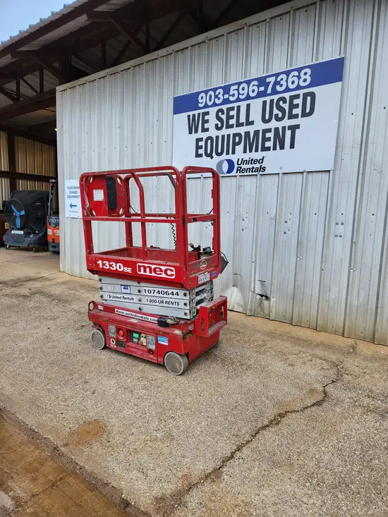 2018 MEC 1330SE Scissor Lift