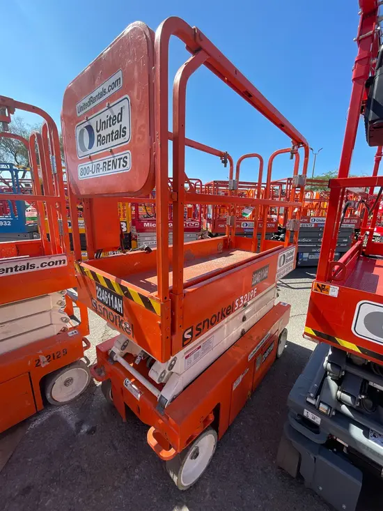 2019 Snorkel S3219E Scissor Lift