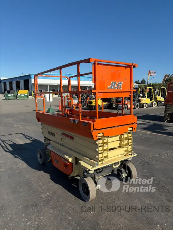 2017 JLG 3246ES Scissor Lift