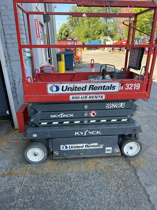 2018 Skyjack SJIII3219 Scissor Lift
