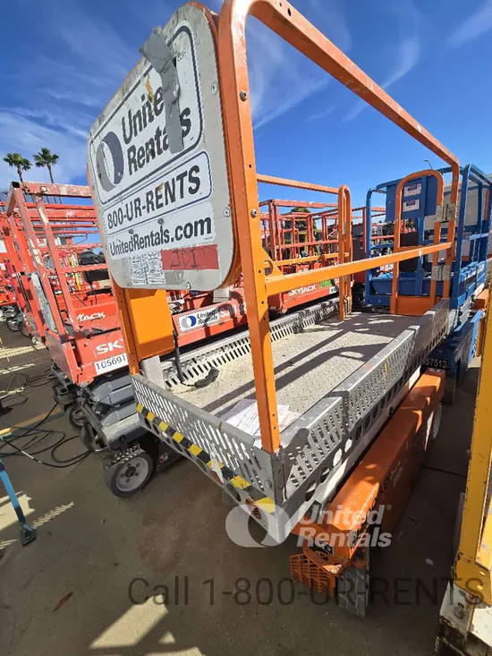 2019 Snorkel S3215L Scissor Lift