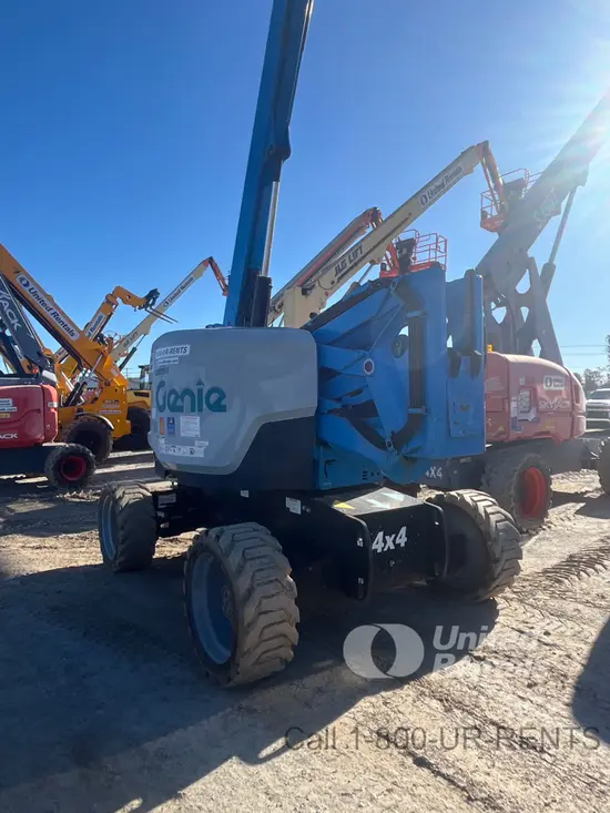 2017 Genie Z-62/40 Articulating Boom Lift