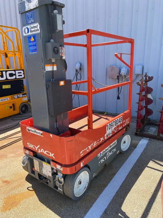 2019 Skyjack SJ12 Self-Propelled One-Person Lift