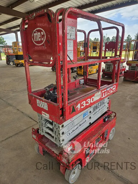 2017 MEC 1330SE Scissor Lift