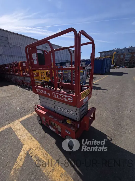 2018 MEC 1330SE Scissor Lift