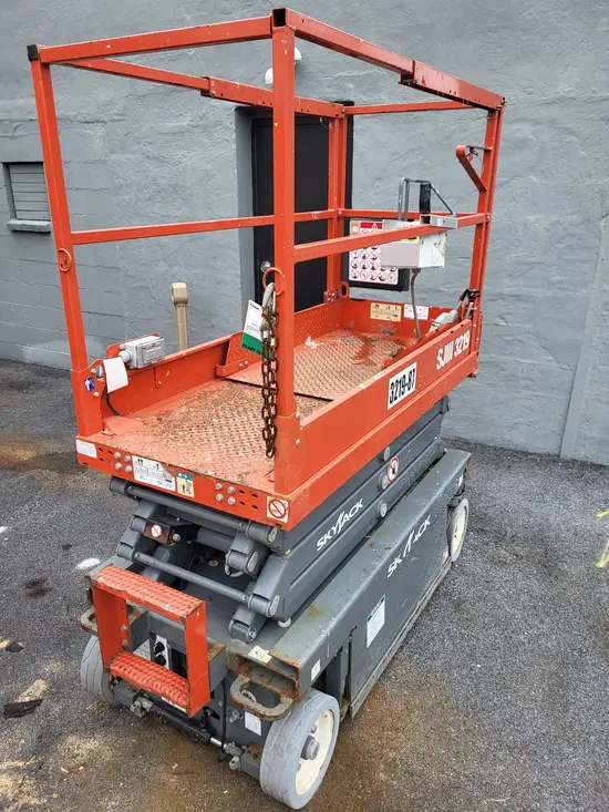 2017 Skyjack SJIII3219 Scissor Lift
