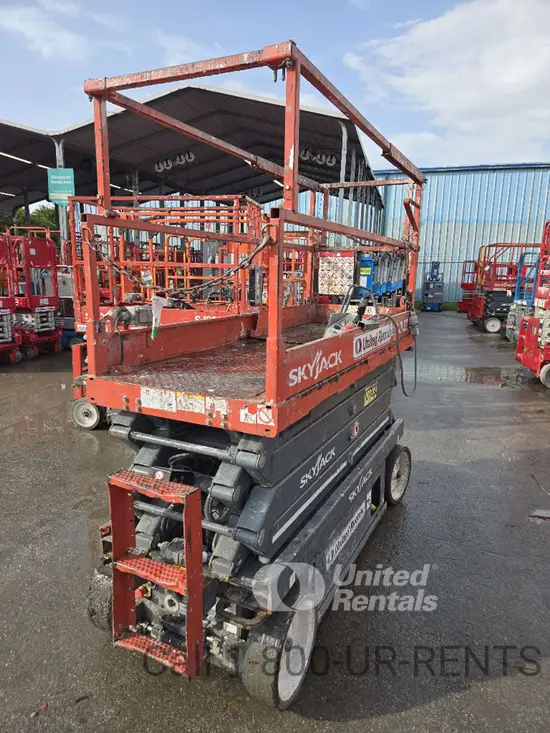 2018 Skyjack SJIII3226 Scissor Lift