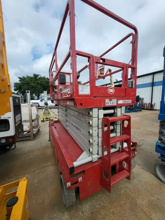 2019 MEC 4555SE Scissor Lift