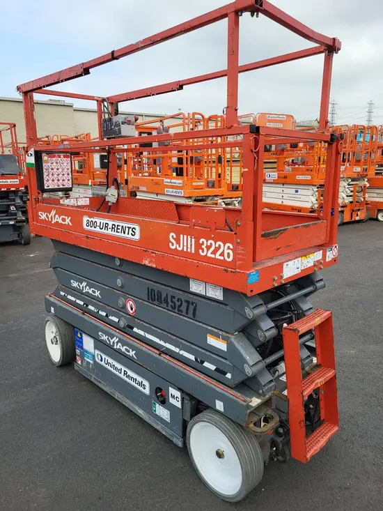 2018 Skyjack SJIII3226 Scissor Lift
