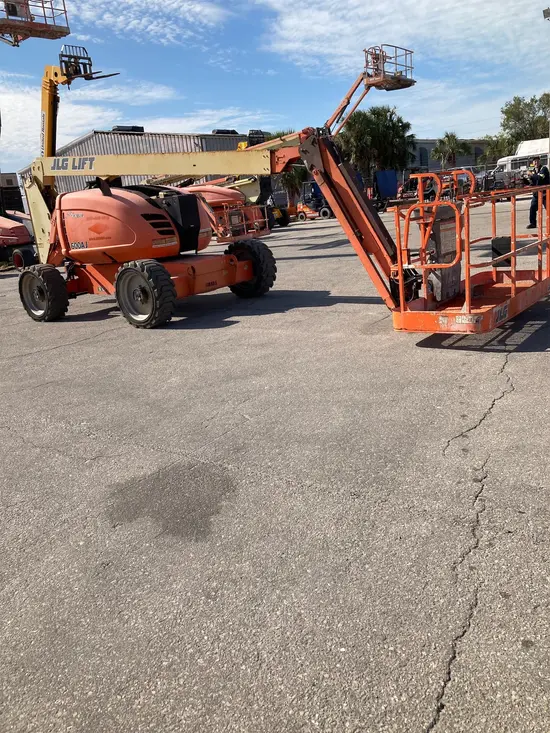 2016 JLG 600AJ Articulating Boom Lift
