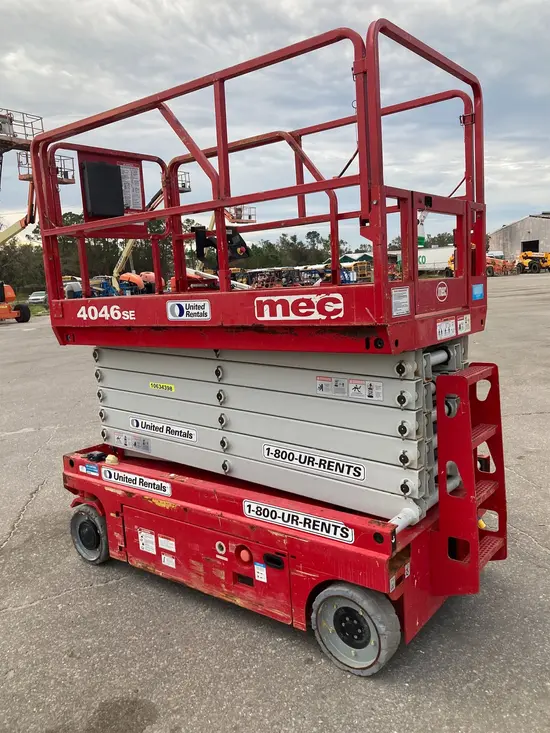 2017 MEC 4046SE Scissor Lift