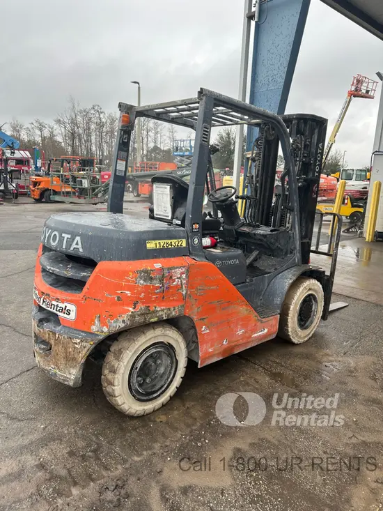 2021 Toyota 8FD35U Warehouse Forklift