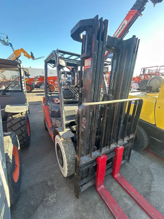 2019 Toyota 8FGU25 Warehouse Forklift