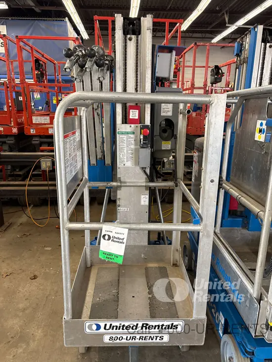 2021 Genie AWP-30SDC Pusharound Lift