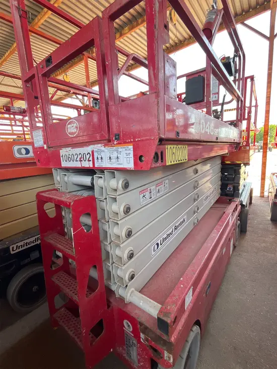 2017 MEC 4046SE Scissor Lift