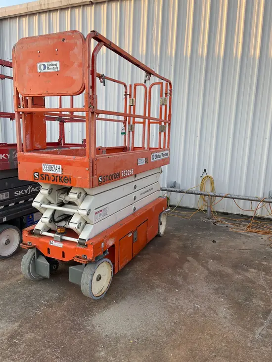 2019 Snorkel S3226E Scissor Lift