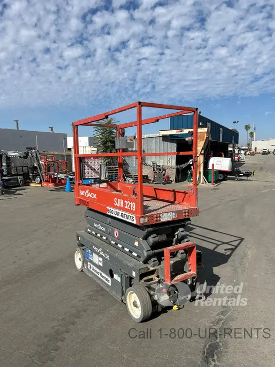 2018 Skyjack SJIII3219 Scissor Lift